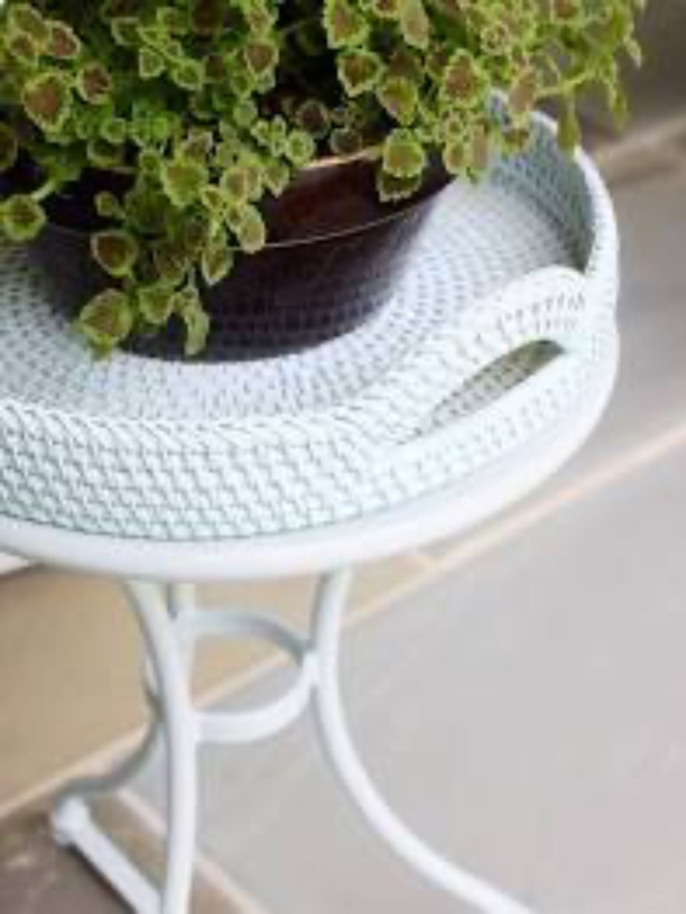 NWT Serena & Lily Inverness Rattan Tray - Blue